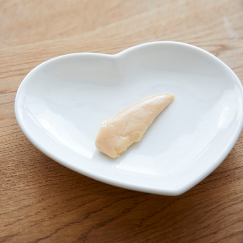 INABA Grilled Chicken Extra tender fillet in scallop flavored broth - pamlsek pro kočky - 25 g - Fotogalerie 3